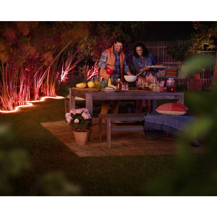 Philips Hue Lightstrip Outdoor 5 M Inter Philips Hue Lightstrip Outdoor 5 M