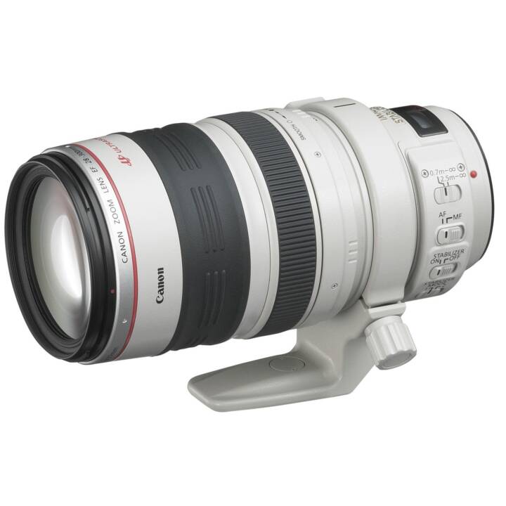 EF 28-300mm f/3.5-5.6 L IS USM