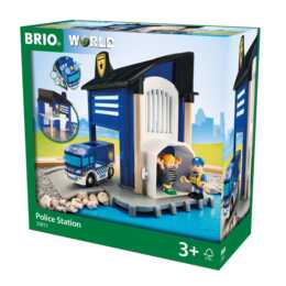 Commissariat de police BRIO avec véhicule d'urgence