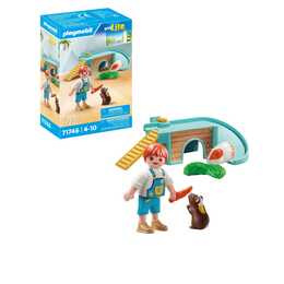 PLAYMOBIL My Life Junge mit Meerschweinchen (71746)