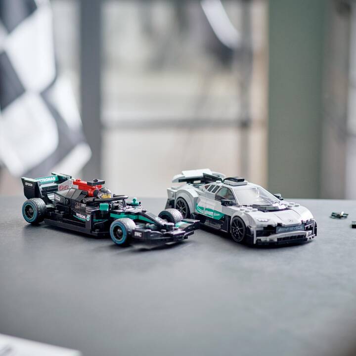 LEGO Speed Champions Mercedes-AMG F1 W12 E Performance et Mercedes-AMG Project One (76909)