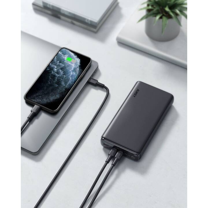 AUKEY Sprint Ultra (26800 mAh, Quick Charge 2.0)