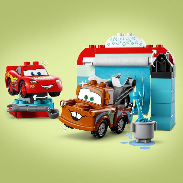 LEGO DUPLO Divertimento all’autolavaggio con Saetta McQueen e Cricchetto (10996)