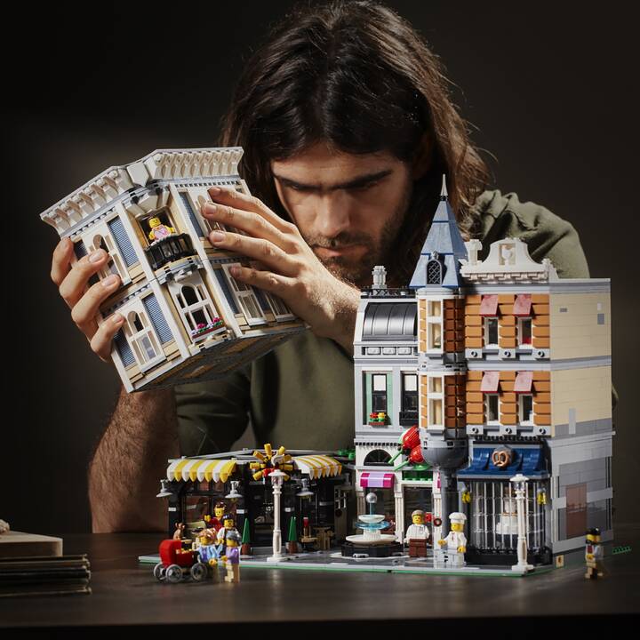 LEGO Creator Expert La place de l’assemblée (10255, Difficile à trouver)