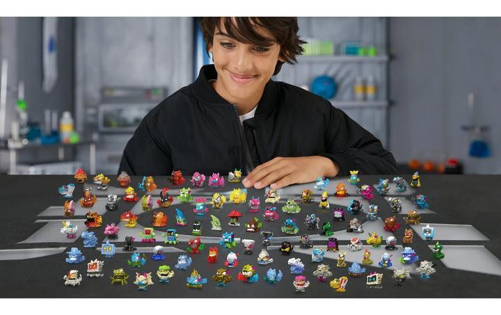 MOOSE Mr Beast Lab Hybrids Swarms Fusion Lab Spielfiguren-Set
