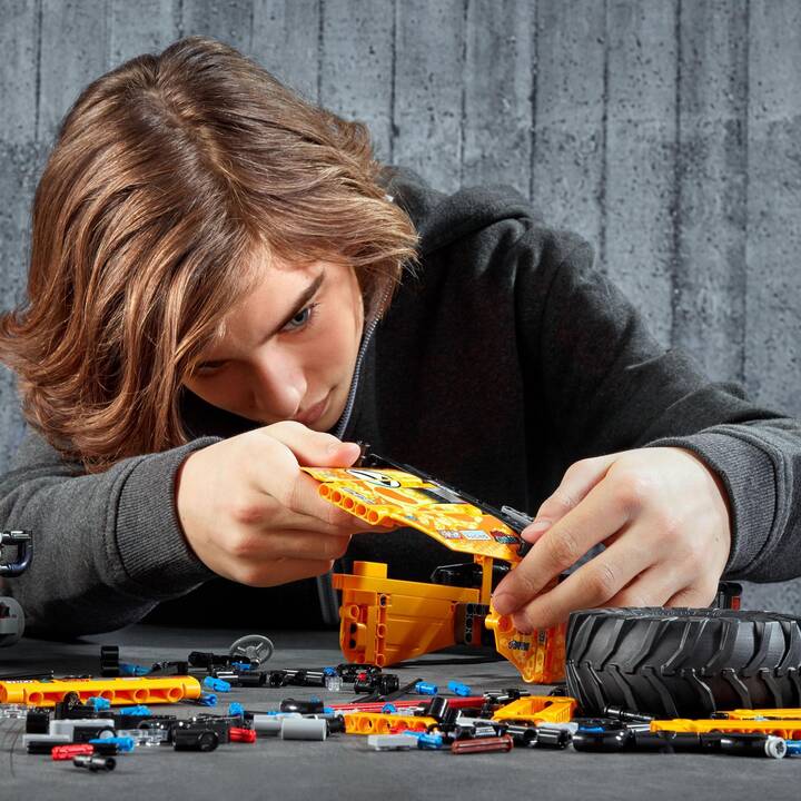 LEGO Technic Fuoristrada X-treme 4x4 (42099)