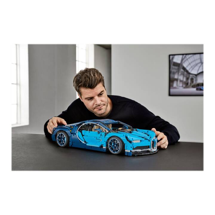 LEGO Technic Bugatti Chiron (42083)