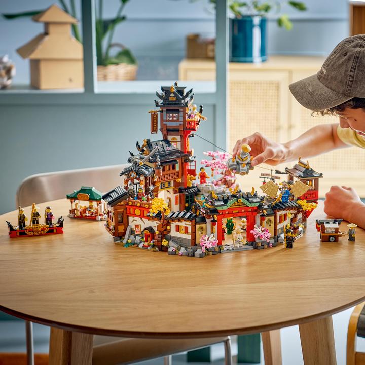 LEGO NINJAGO 15-jähriges Jubiläum der Alten Stadt (71861, seltenes